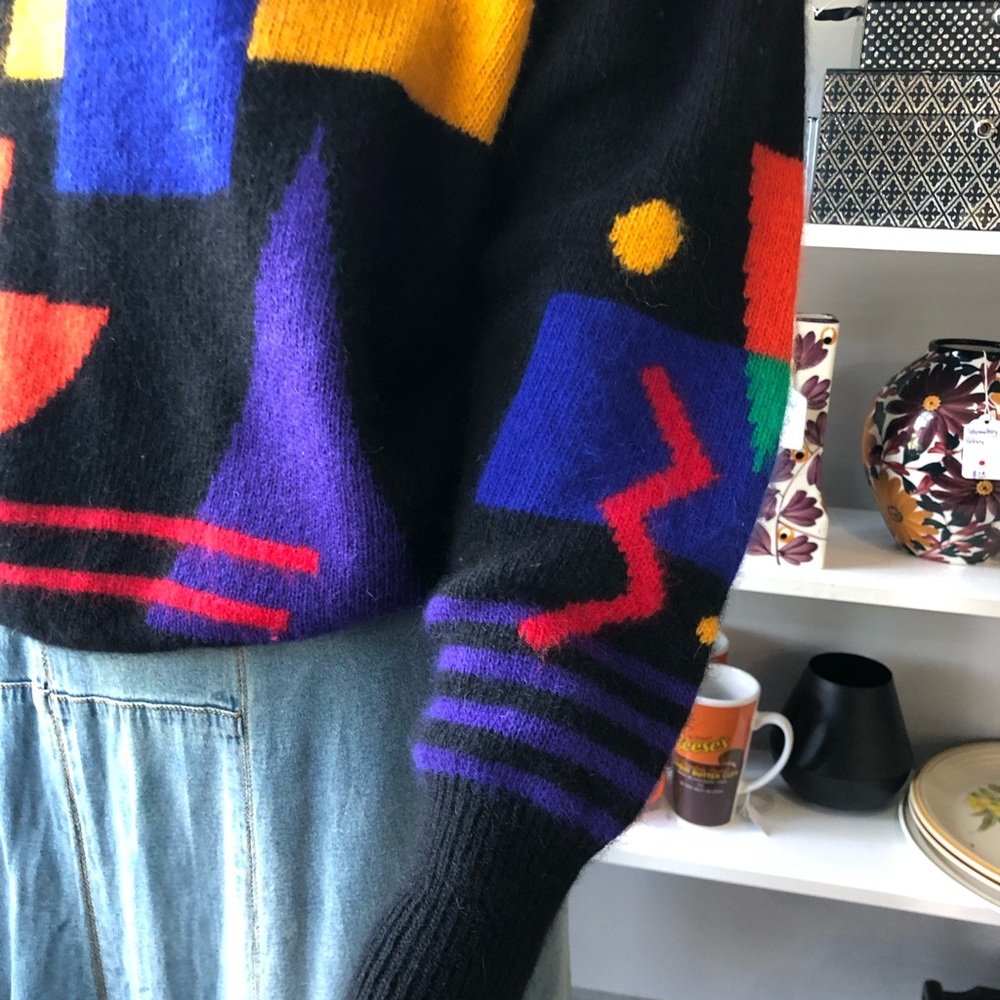 1991 Knit Lambswool Abstract Shapes Sweater | IB Diffusions - Picture 4 of 8